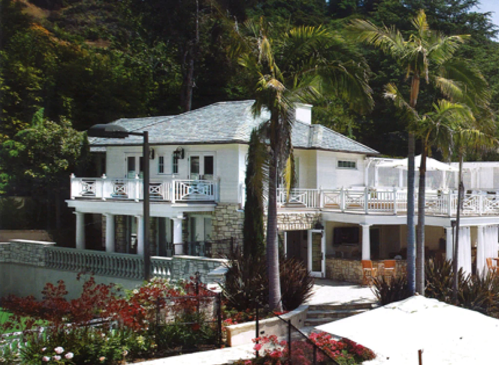 exterior of a mansion